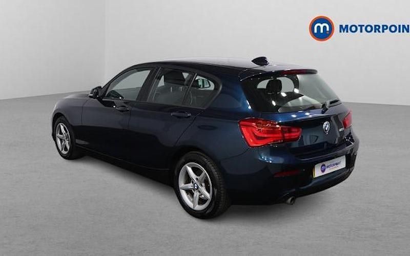 Used BMW 118 Comfort Edition 136 HP (100 kW) 2017 Blue Hatchback