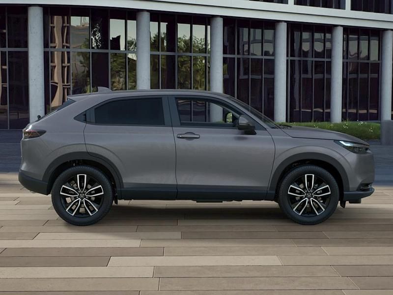 New Honda HR-V Elegance 2026 Urban grey SUV
