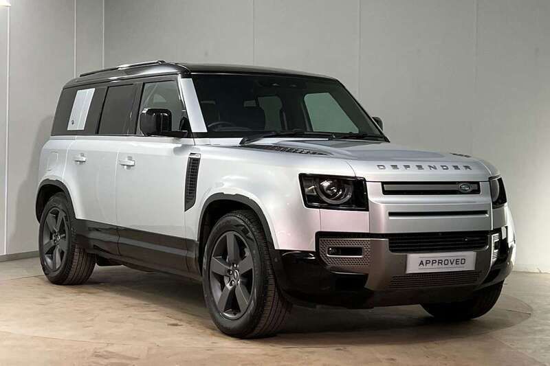 Silver Used 2023 Land Rover Defender SE Dynamic SUV | £56,600 (Super price) - Image 1/4