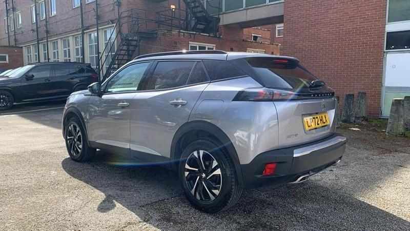 Used Peugeot 2008 Allure+ 129 HP (94 kW) 2023 Grey SUV