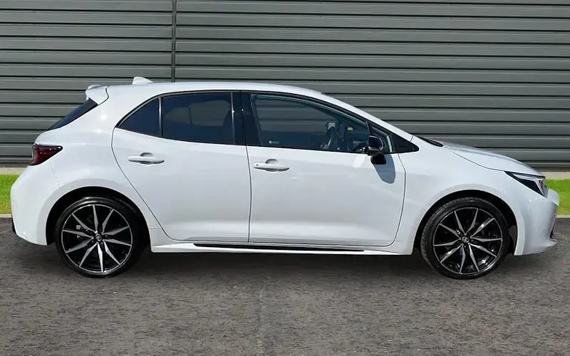 Used Toyota Corolla Sport 140 HP (102 kW) 2026 Hatchback