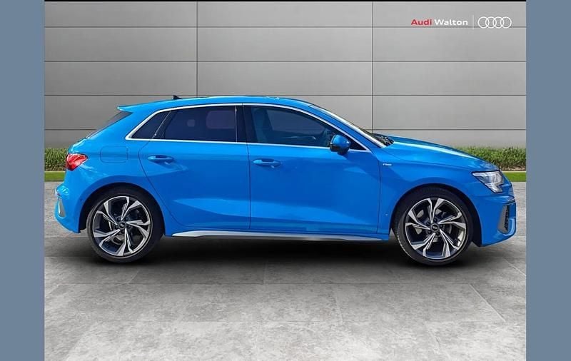 Used Audi A3 S-Line 147 HP (108 kW) 2022 Blue Sedan