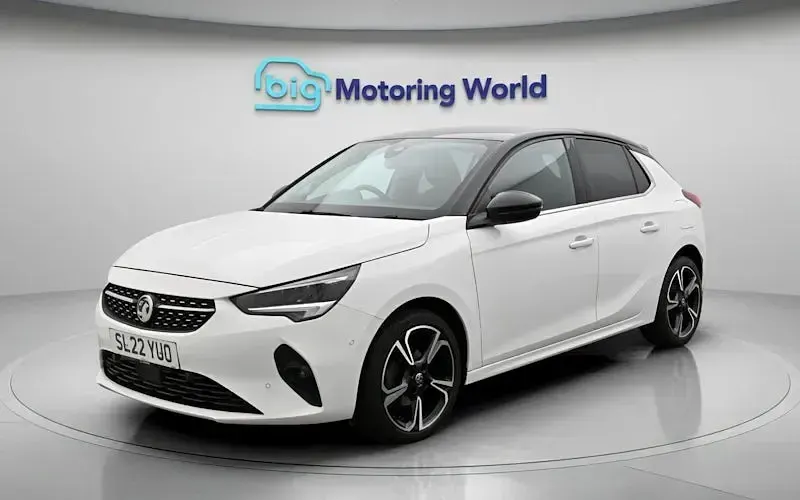 Used Vauxhall Corsa Edition 75 HP (55 kW) 2022 White Hatchback