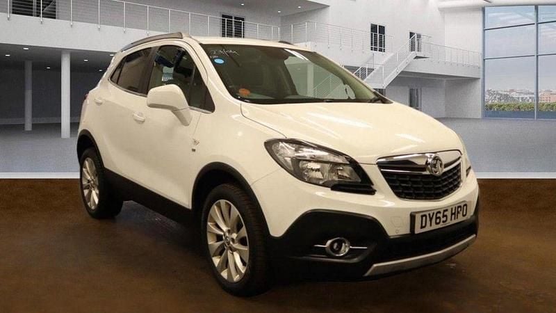 White Used 2015 Vauxhall Mokka S SUV | £3,995 (Fair price) - Image 1/2