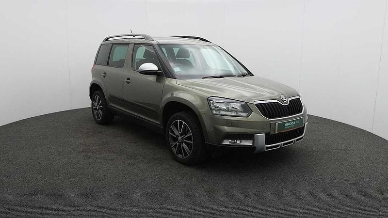 Jungle green metallic Used 2017 Skoda Yeti SUV | £16,490 (Fair price) - Image 1/4