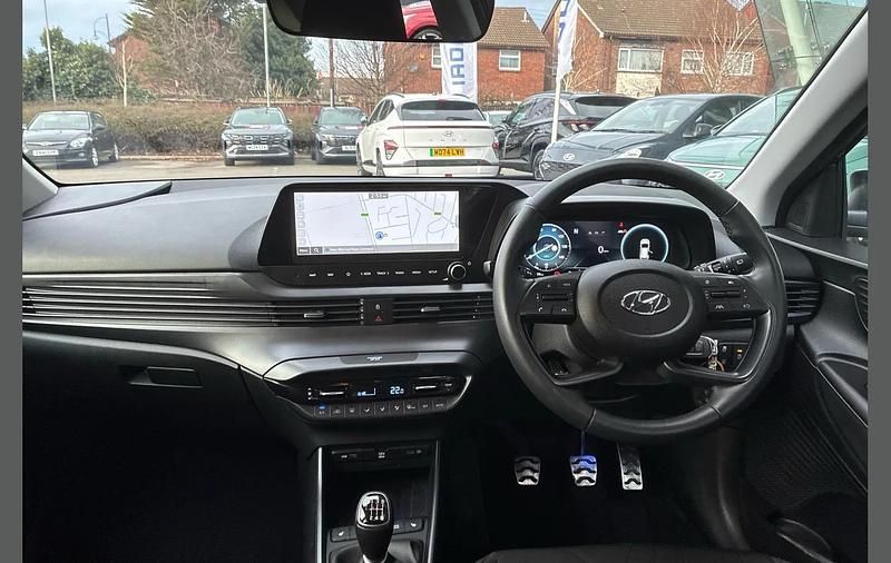 Used Hyundai Bayon Premium 99 HP (72 kW) 2023 Grey SUV