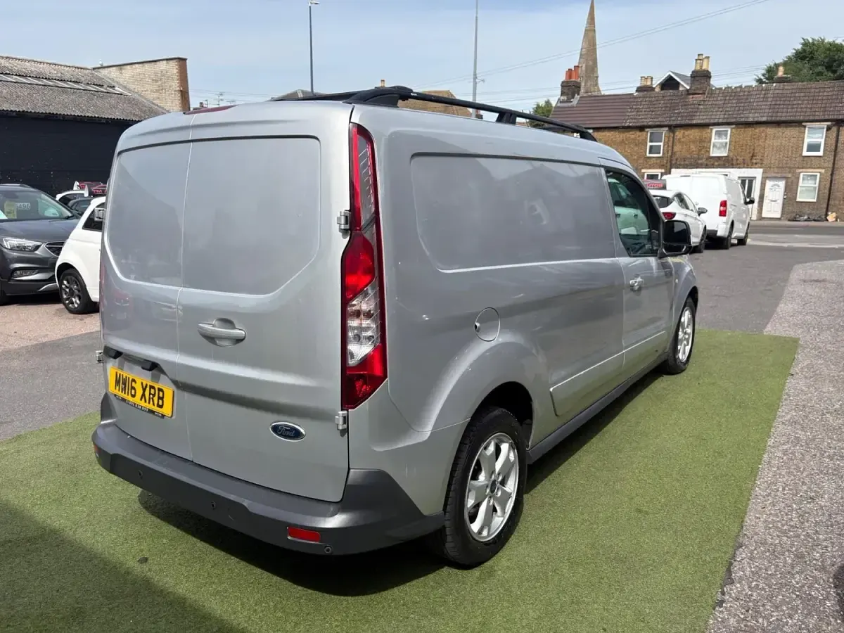 Used Ford Transit Connect Limited 115 HP (84 kW) 2016 Silver MPV