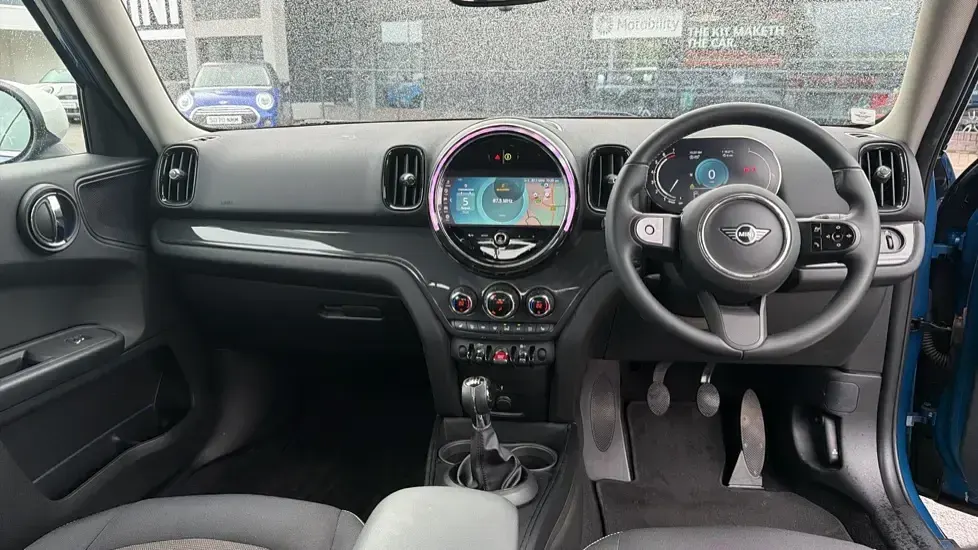 Used Mini Cooper Countryman Classic 134 HP (98 kW) 2021 Blue SUV