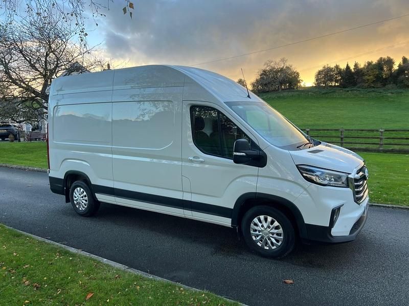 Used Maxus V90 150 HP (110 kW) 2023 White Van