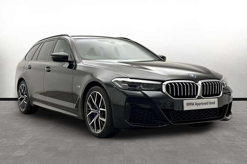 Black Used 2023 BMW 530e M Sport Estate | £31,000 (Good price) - Image 1/3