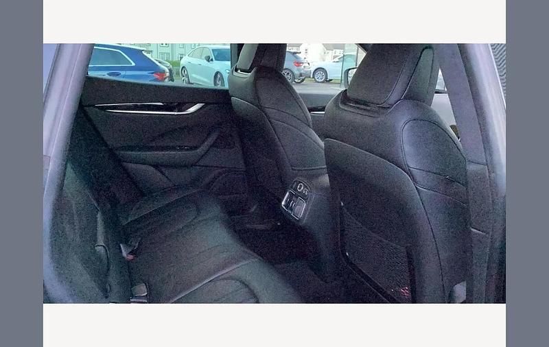 Used Maserati Levante GT 330 HP (242 kW) 2022 Black SUV