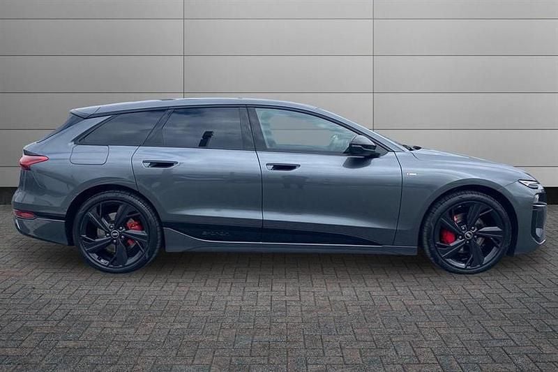 Used Audi A6 e-tron Comfort 314 kW (428 HP) 2025 Daytona grey Estate