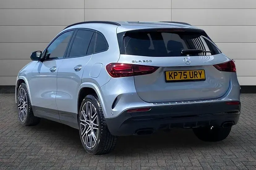 Used Mercedes GLA200 AMG line 161 HP (118 kW) 2025 High tech silver SUV