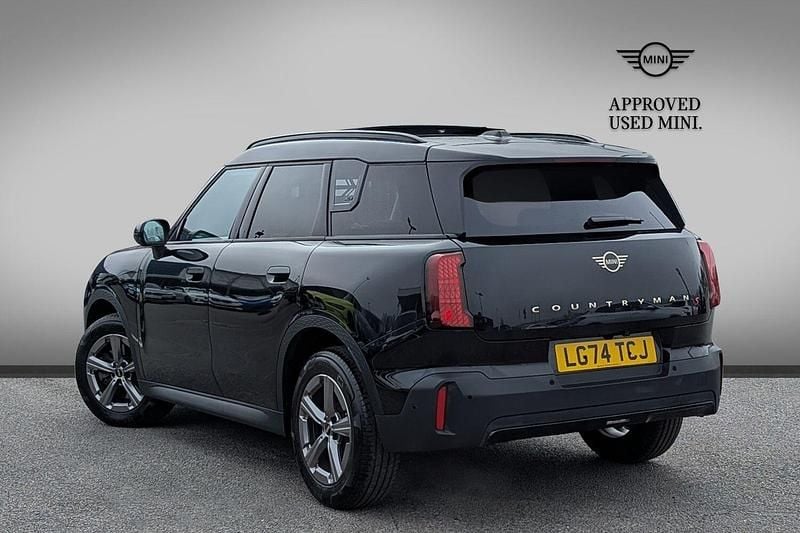 Used Mini Countryman 215 HP (158 kW) 2024 Black SUV