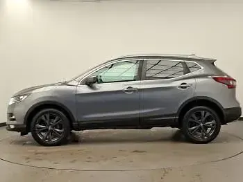 Used Nissan Qashqai N-Connecta 110 HP (80 kW) 2017 Grey SUV