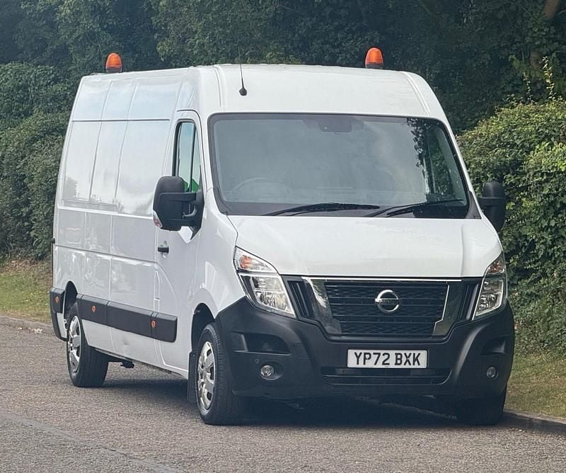 White Used 2022 Nissan Interstar Tekna Van | £11,995 - Image 1/4