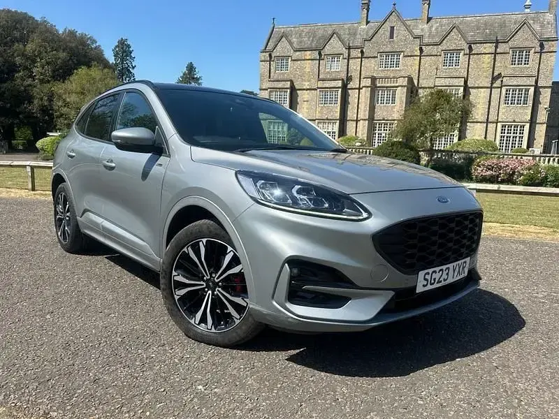 Second-hand Ford Kuga ST-Line X 2023 Argintiu SUV
