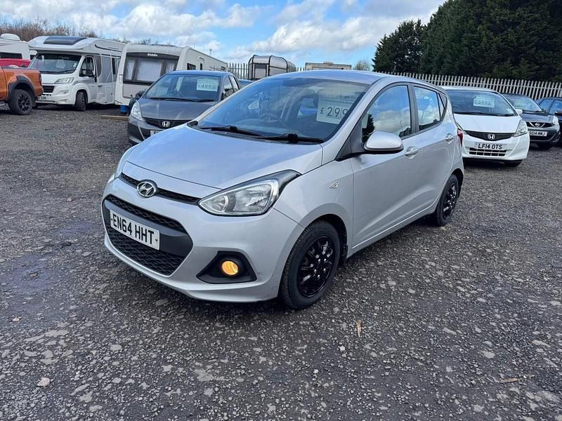 Used Hyundai i10 SE 2015 Silver Hatchback