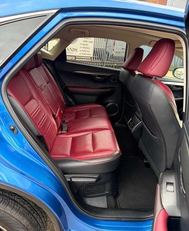 Used Lexus NX300h Luxury Line 197 HP (144 kW) 2018 Blue SUV