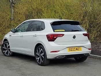 Usado VW Polo R-line 95 HP (69 kW) 2023 Cinzento Citadino