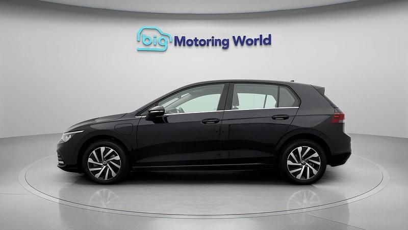 Used VW Golf VIII Style 201 HP (147 kW) 2022