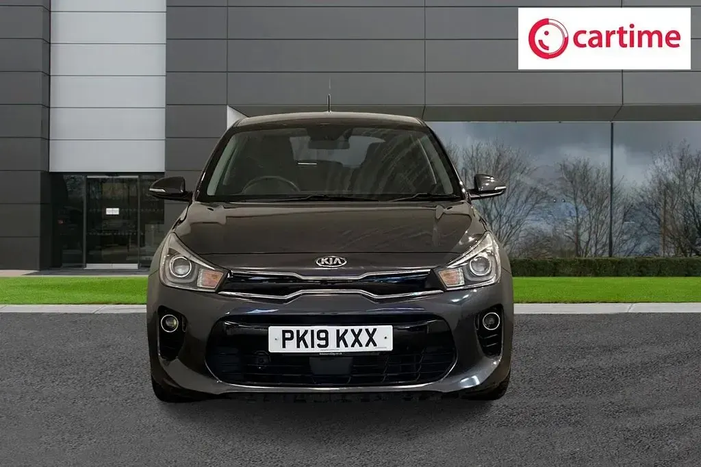 Used Kia Rio 83 HP (61 kW) 2019 Grey Hatchback