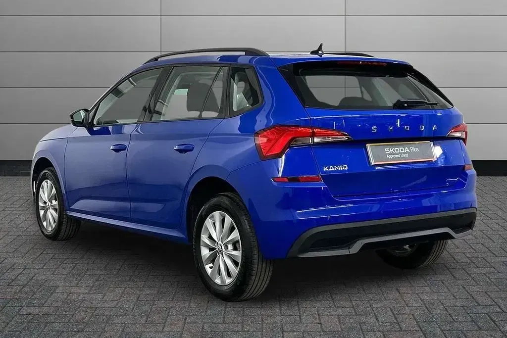 Used Skoda Kamiq 94 HP (69 kW) 2022 Energy blue SUV