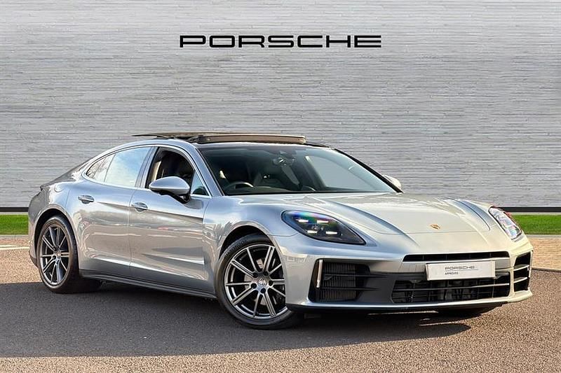 Used Porsche Panamera 353 HP (259 kW) 2025 Dolomite silver Hatchback