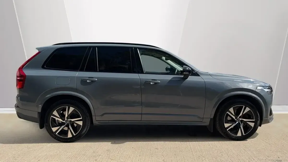 Used Volvo XC90 Plus 2022 Thunder grey SUV