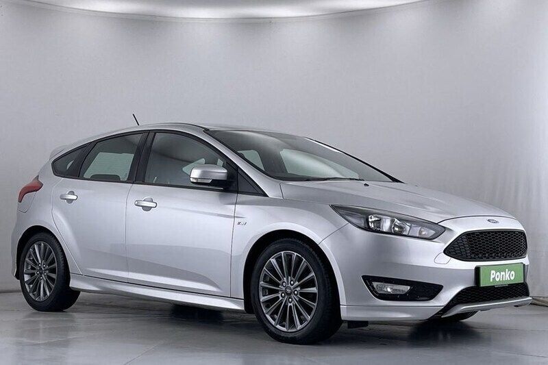 Used 2018 Ford Focus ST-Line Hatchback | £9,980 (Good price) - Image 1/1