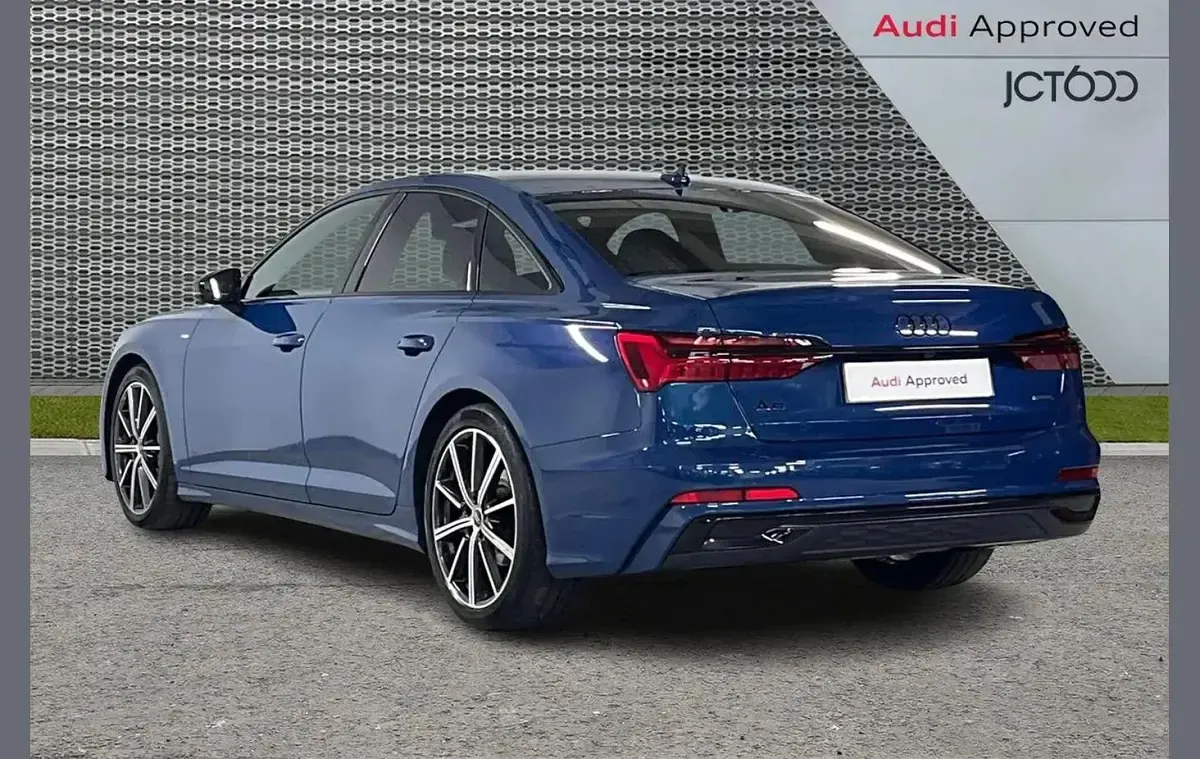 Used Audi A6 Black Edition 200 HP (147 kW) 2024 Blue Sedan