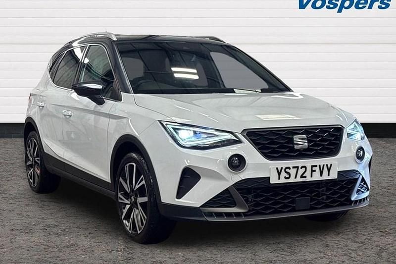 Used Seat Arona FR 108 HP (79 kW) 2022 White SUV