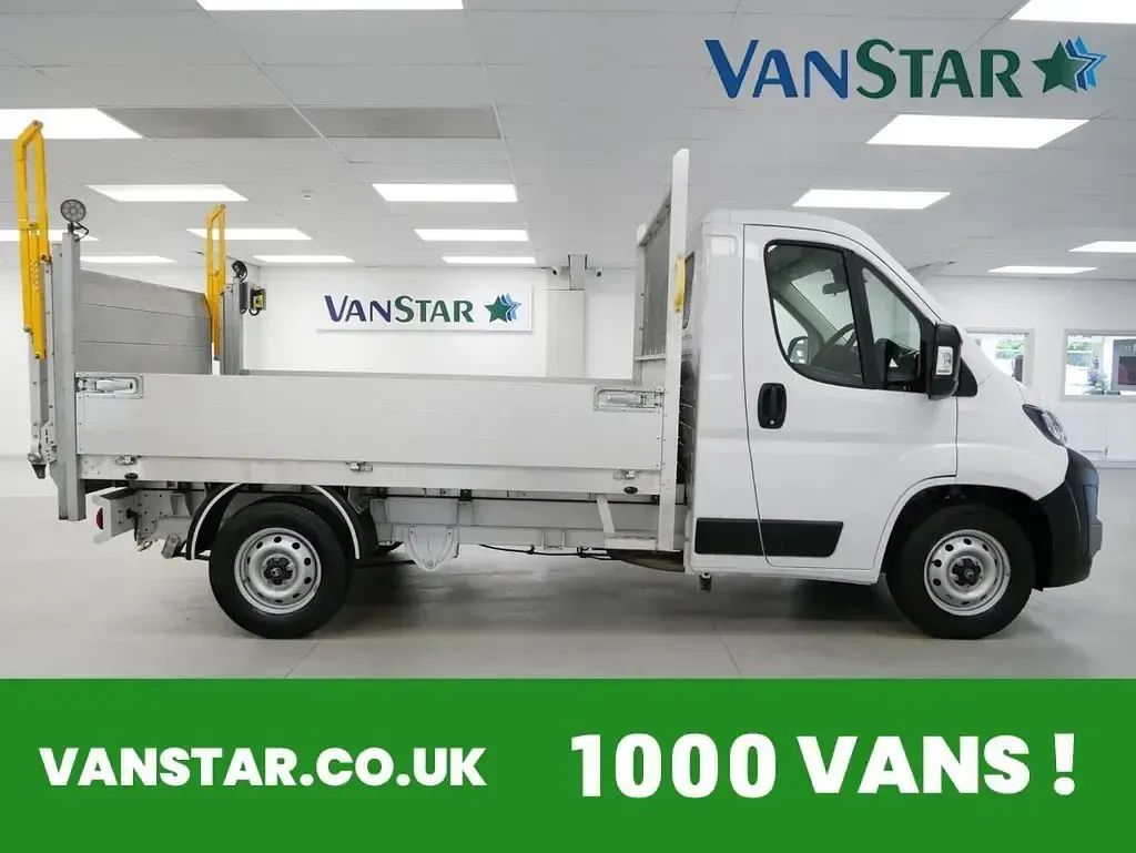 Used Citroën Relay 140 HP (102 kW) 2025 White Van