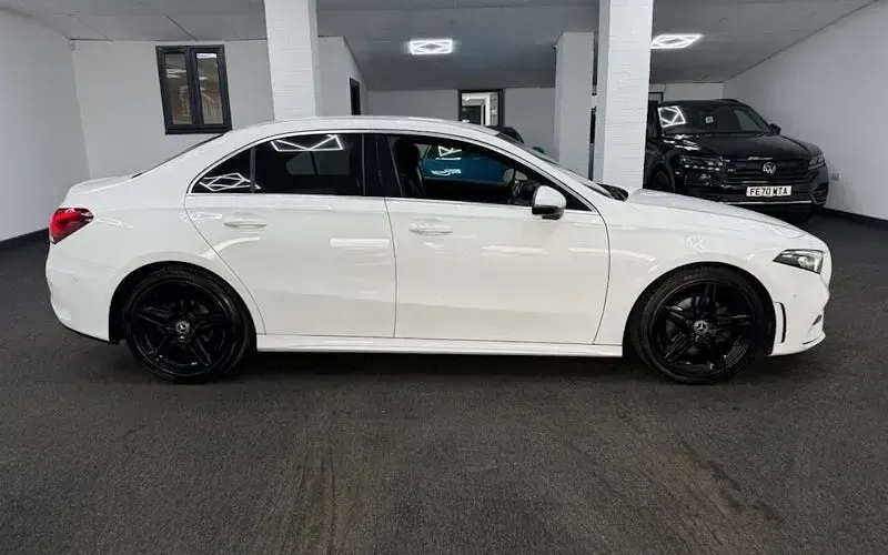 Begagnad Mercedes A200 Executive 150 HK (110 kW) 2020 Sedan