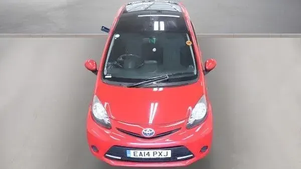 Used Toyota Aygo Style 2014 Multicoloured Hatchback