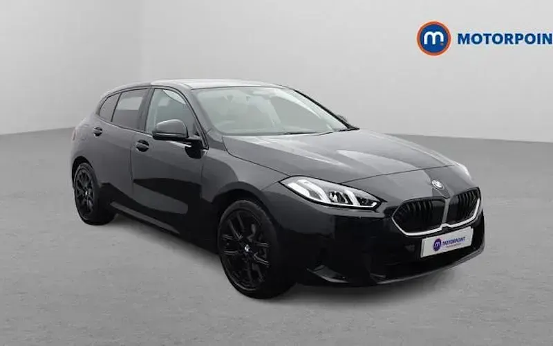 Used BMW 120 Sport Line 156 HP (114 kW) 2025 Hatchback