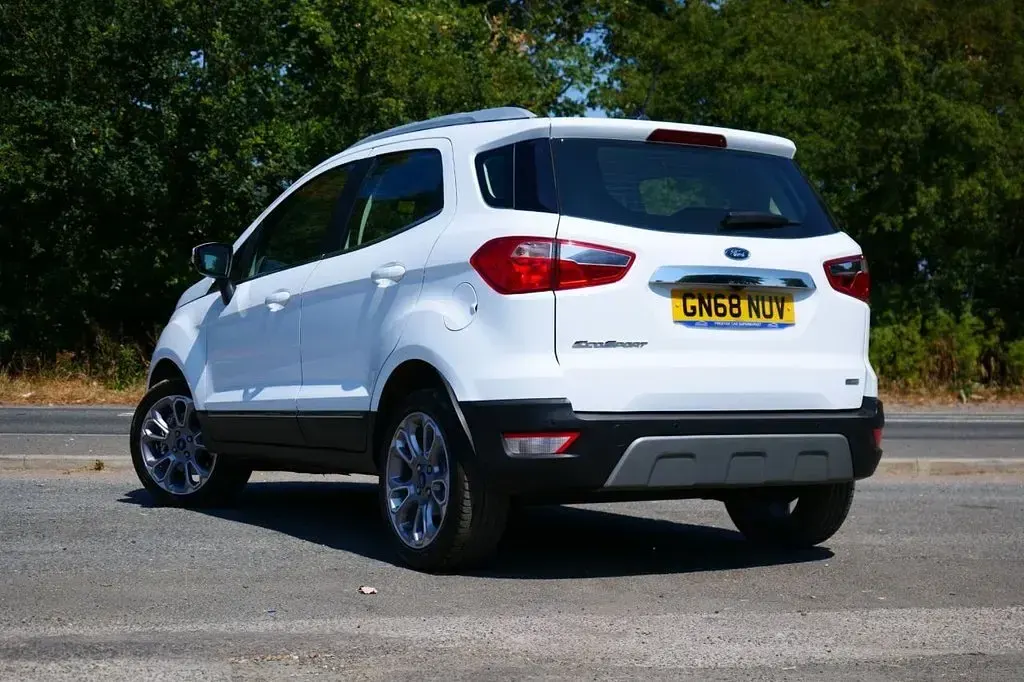 Used Ford Ecosport Titanium 125 HP (91 kW) 2018 White SUV