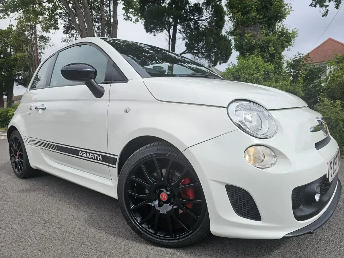 Used Abarth 595 140 HP (102 kW) 2016 White Hatchback