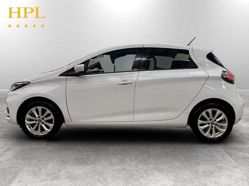 Used Renault Zoe Version S 100 kW (136 HP) 2022 White Hatchback