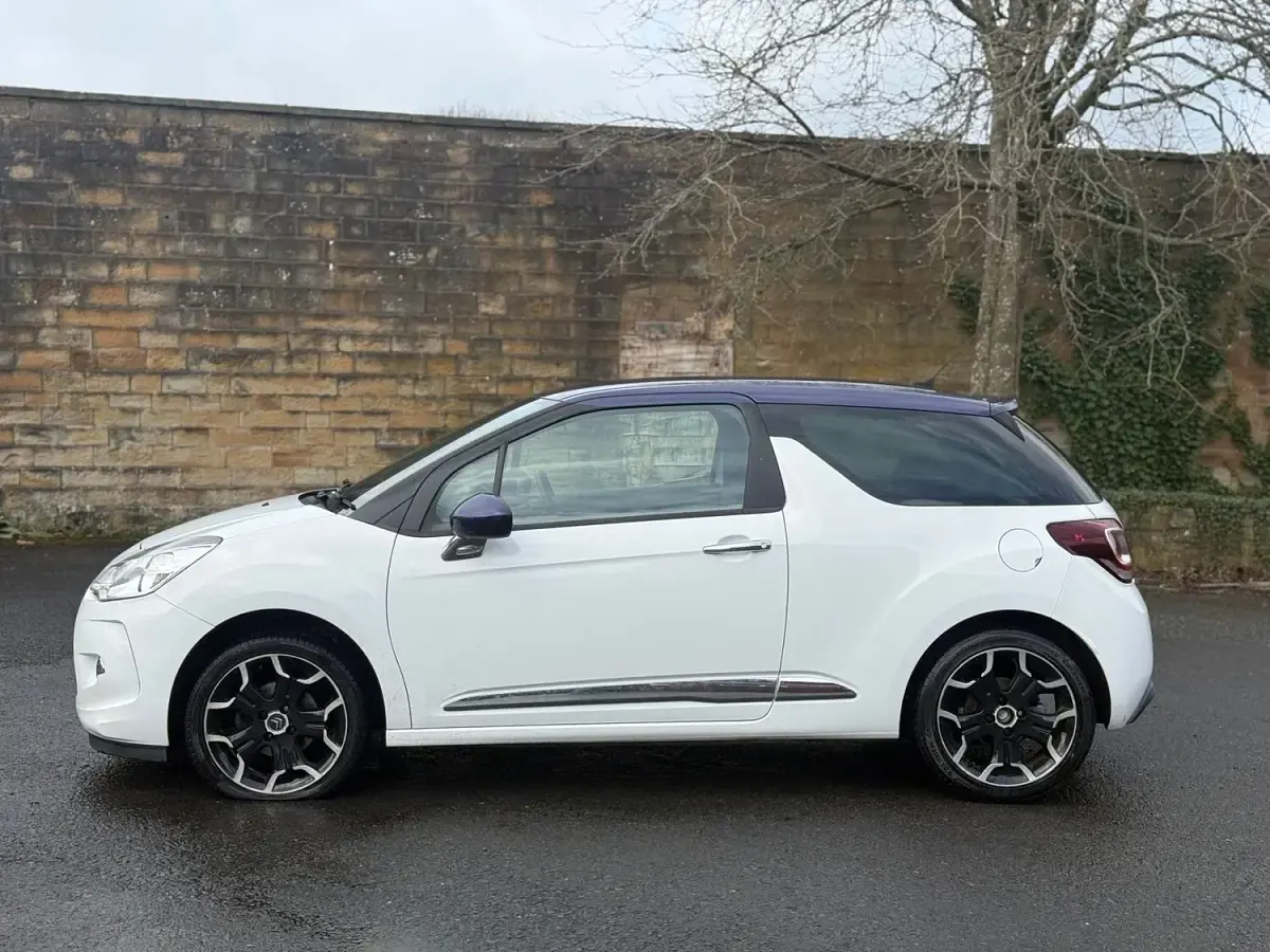 Used Citroën DS3 2013 White Hatchback