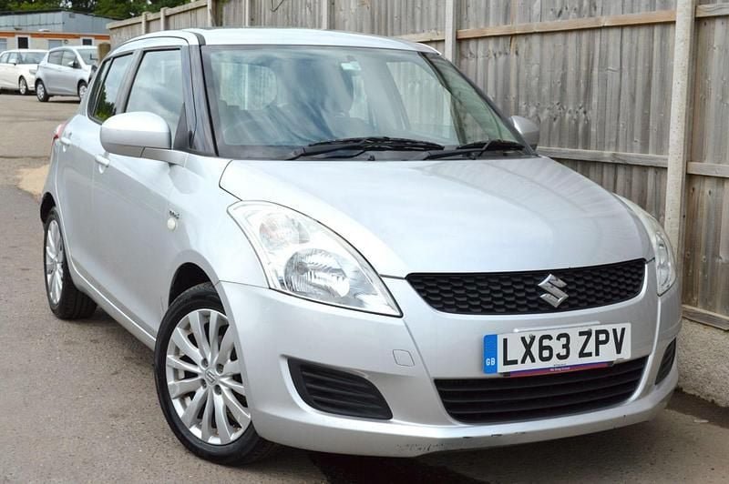 Silver Used 2013 Suzuki Swift SZ3 Hatchback | £4,449 (Fair price) - Image 1/4