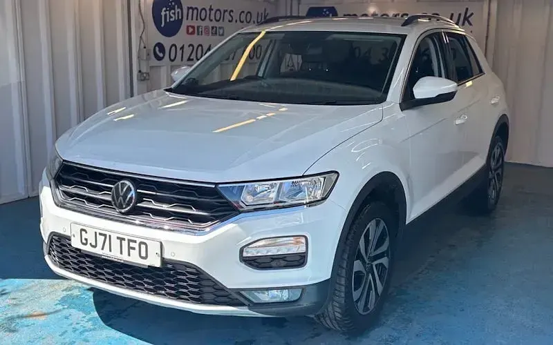 Usado VW T-Roc Active 150 HP (110 kW) 2021 Branco SUV