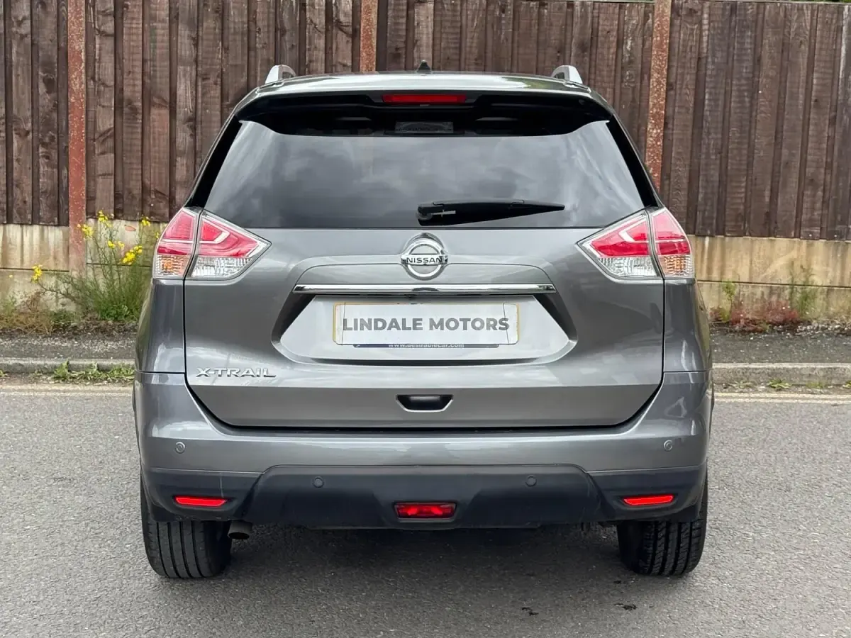 Used Nissan X-Trail Tekna 130 HP (95 kW) 2014 Grey SUV