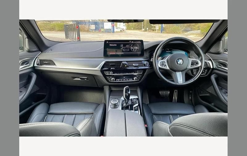 Used BMW M550 Shadowline 530 HP (389 kW) 2022 Blue Sedan