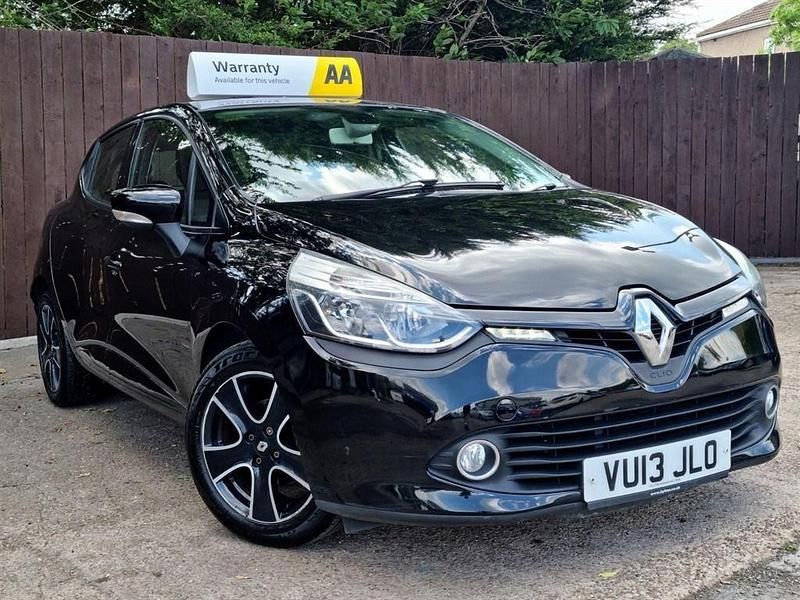 Black Used 2013 Renault Clio IV Dynamique Hatchback | £3,995 (Fair price) - Image 1/3