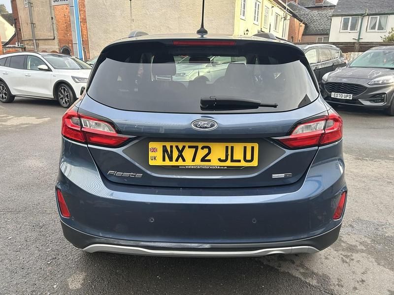 Używany Ford Fiesta Active 125 KM (91 kW) 2022 Niebieski Hatchback
