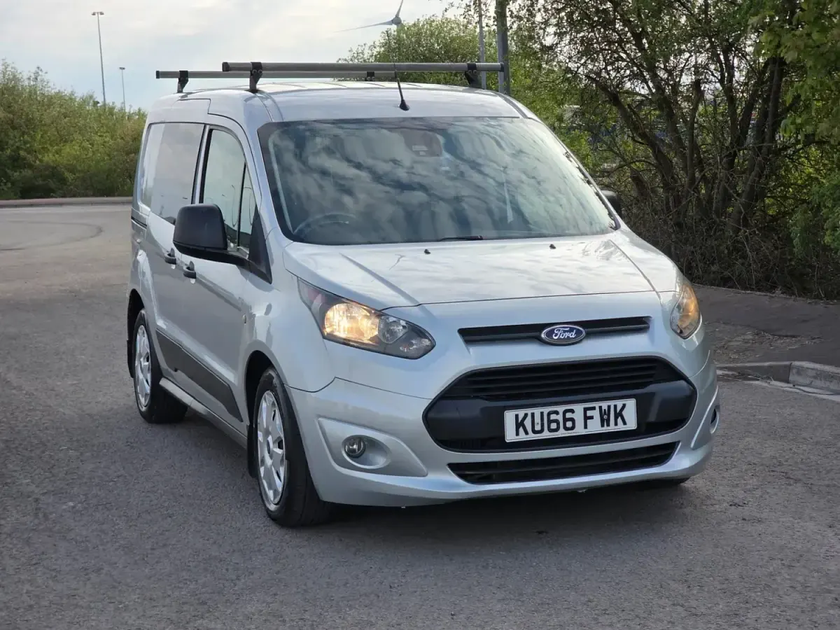 Second-hand Ford Transit Connect Trend 100 CP (73 kW) 2016 Argintiu Monovolum