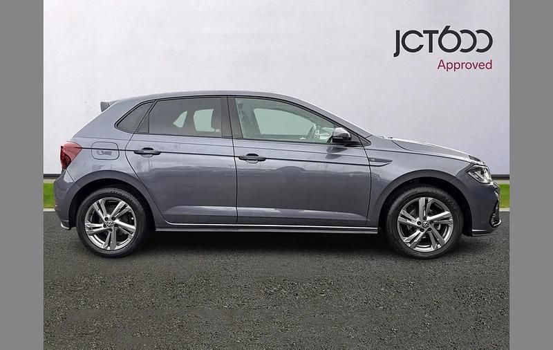Used VW Polo R-line 94 HP (69 kW) 2022 Grey Hatchback