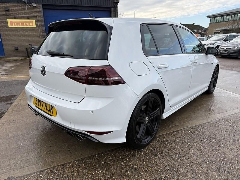 Used VW Golf VII R 2017 White Hatchback