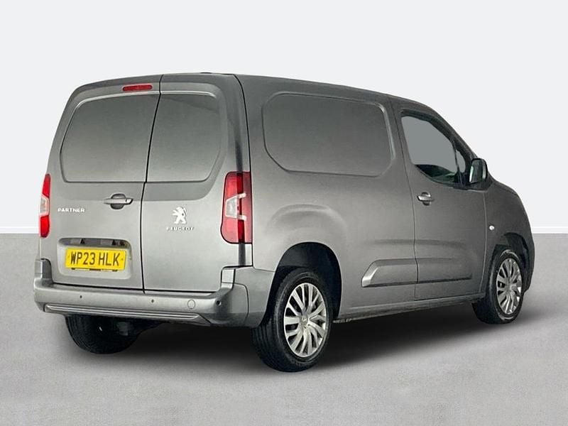 Second-hand Peugeot Partner Premium 2023 Gri Monovolum